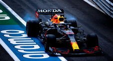 GP di Francia, libere 3: Verstappen vola via, Mercedes e Ferrari inseguono