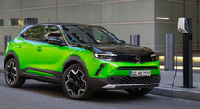 Nuova Opel Mokka: il Suv diventa elettrico. A fianco dei motori benzina e diesel debutta quello zero emission