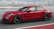 Porsche Panamera GTS, una signora sportiva. Emozioni al volante sulla pista in Bahrein