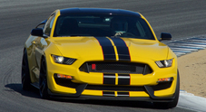 Cavalleria Americana. In pista al volante di due gioielli Ford: Mustang Shelby GT350 R e F150 Raptor