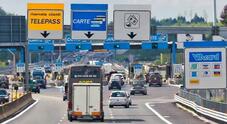 Eco-tasse autostradali in arrivo, Ue autorizza Stati membri al varo. Pedaggi in crescita per mezzi inquinanti, in discesa per Ev