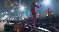 Ferrari, giù il cappello: doppietta in Bahrain, un grande Leclerc precede Sainz. La Red Bull ko
