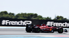 GP di Francia, prove libere 1: Leclerc parte a mille, ma Verstappen lo bracca. Penalità motore per Sainz