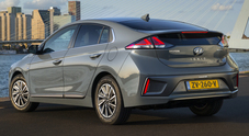 Hyundai, svetta la regina elettrificata: Ioniq, il magico tris si evolve