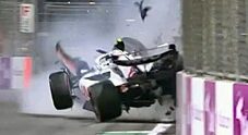 F1, incidente per Schumacher, pilota via in ambulanza. Haas, «Mick è cosciente ed è al centro medico», Tweet della scuderia