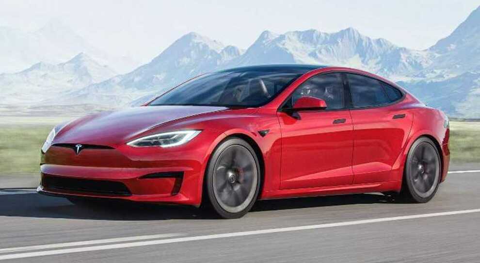 Tesla Model S in versione Plaid, è la più potente con 1.020 cv e 320 km/h