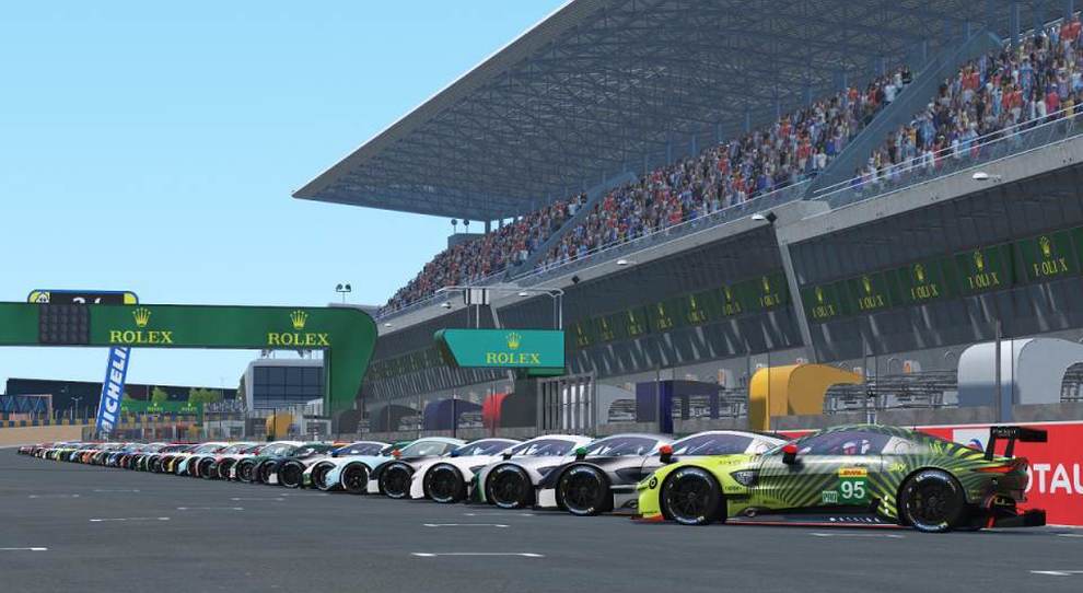 I bolidi schierati della 24 Ore di Le Mans virtuale