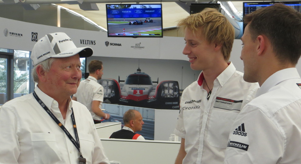 Wolfganf Porsche con Hartley e Tandy in Bahrain