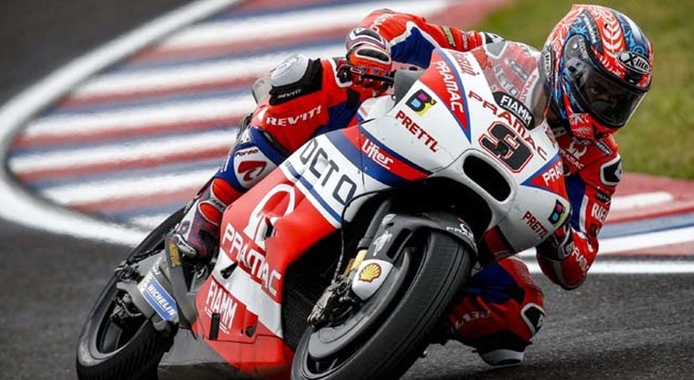 Danilo Petrucci con la sua Ducati è stato il più veloce nelle prime libere del GP di Misano