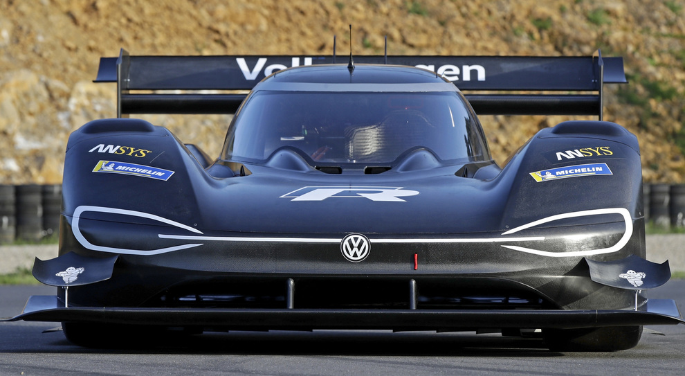 La Volkswagen I.D. R Pikes Peak con cui la casa tedesca punta alla più prestigiosa corsa in salita del mondo