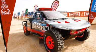 Dakar 2023, i tre moschettieri di Audi pronti a sfidare il deserto d'Arabia