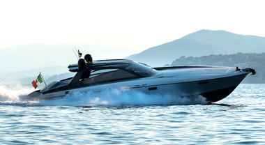 OTAM, pronta la versione aggiornata del 58 GTS: sarà tra le regine italiane dello Yachting Festival di Cannes