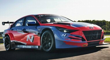 Hyundai in pista anche con la nuova Elantra N TCR. Gabriele Tarquini e Norbert Michelisz confermati dall’italiana BRC